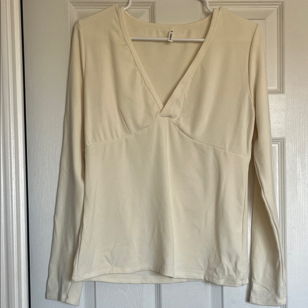HALARA Yellow Butter Cream Long Sleeve V-Neck Top